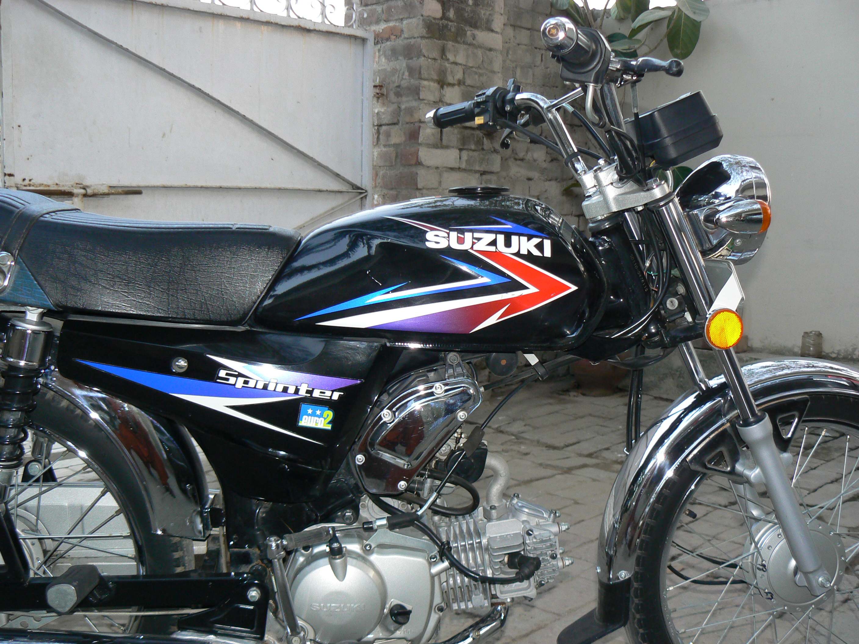olx suzuki sprinter