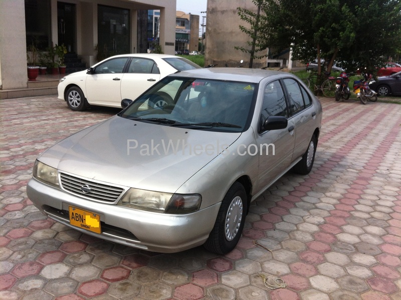 Nissan sunny 1998 for sale in lahore #3