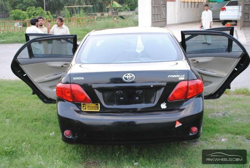 2010 Toyota corolla xli pakistan