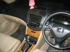 Honda Accord - 2003