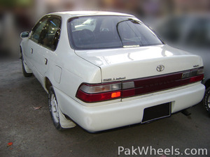 Toyota Corolla - 1993