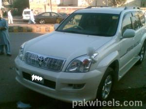 Toyota Land Cruiser - 2004