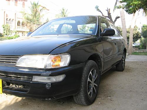 Toyota Corolla - 1995 blacky Image-1