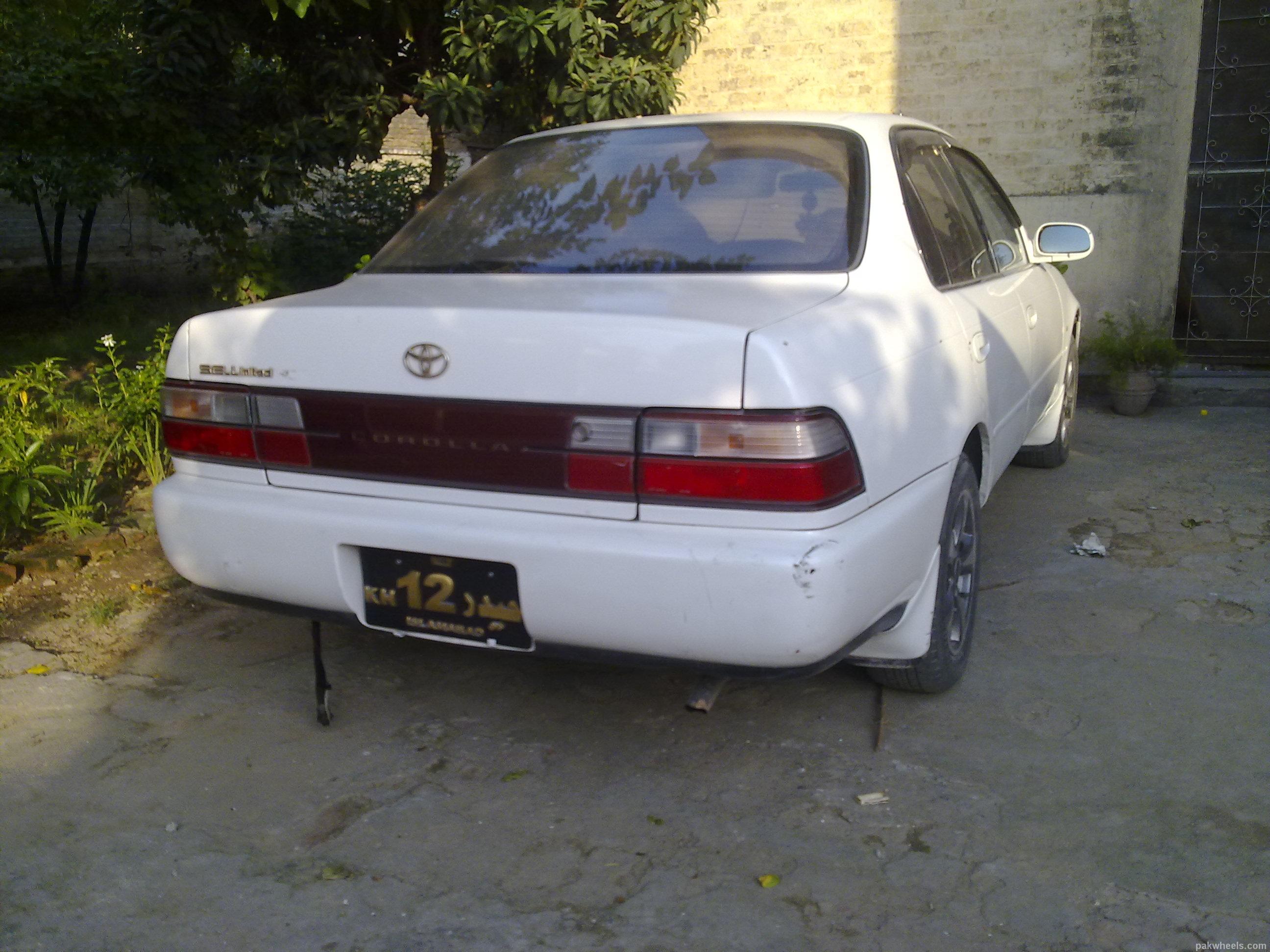 Toyota Corolla - 1995 S E Saloon Limitted Toyota Corolla - 1995 S E Saloon Limitted Image-2