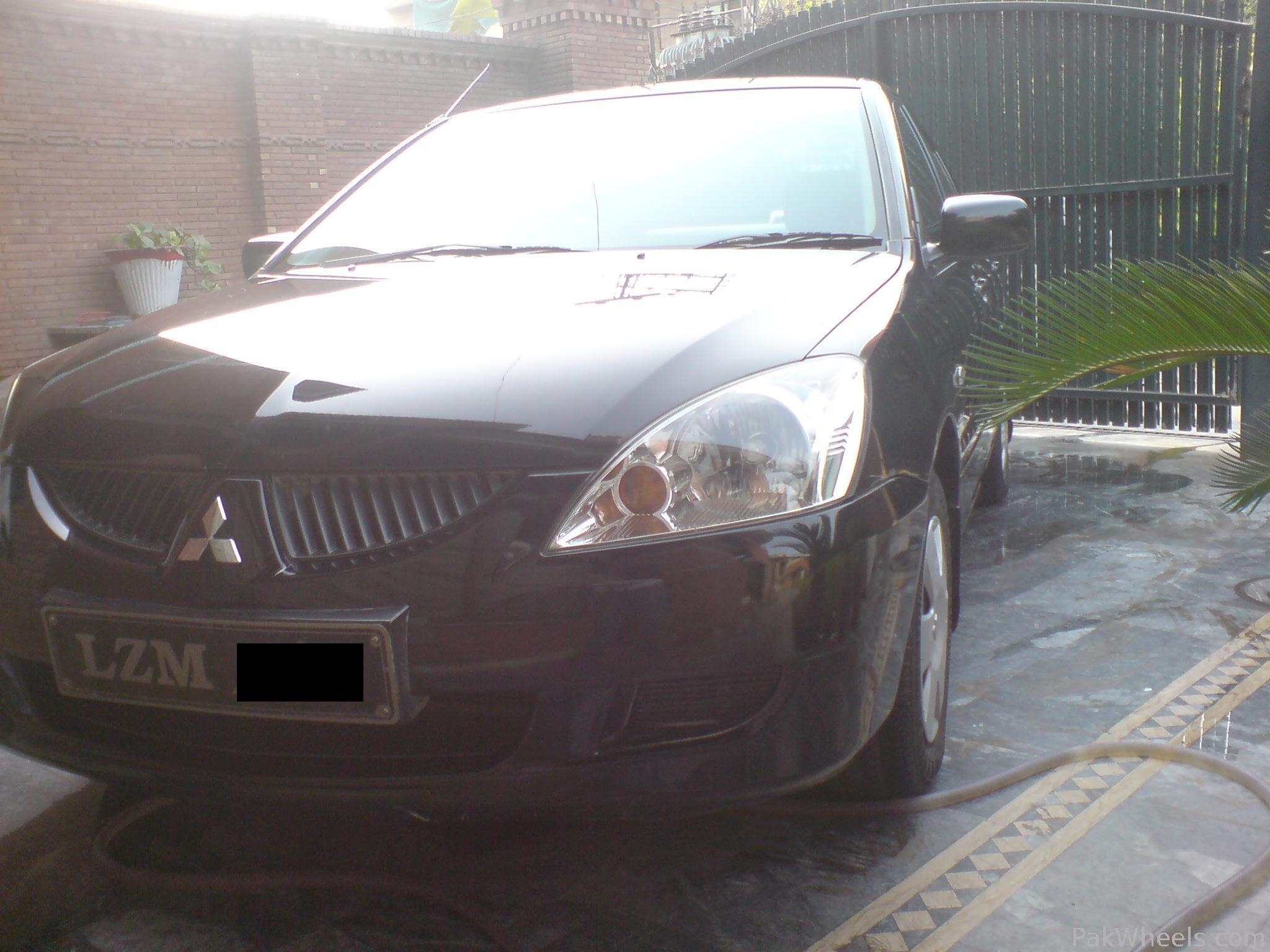 Mitsubishi Lancer 2004 for Sale in Lahore Image-1