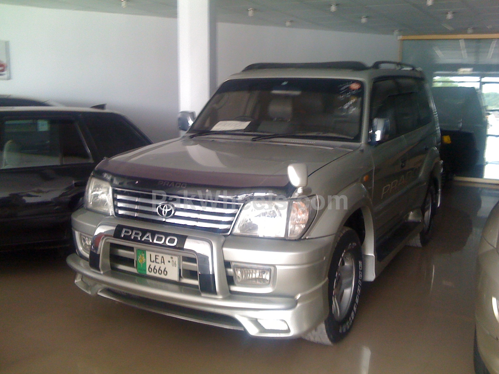 Toyota Land Cruiser 2002 for Sale in Peshawar Image-1