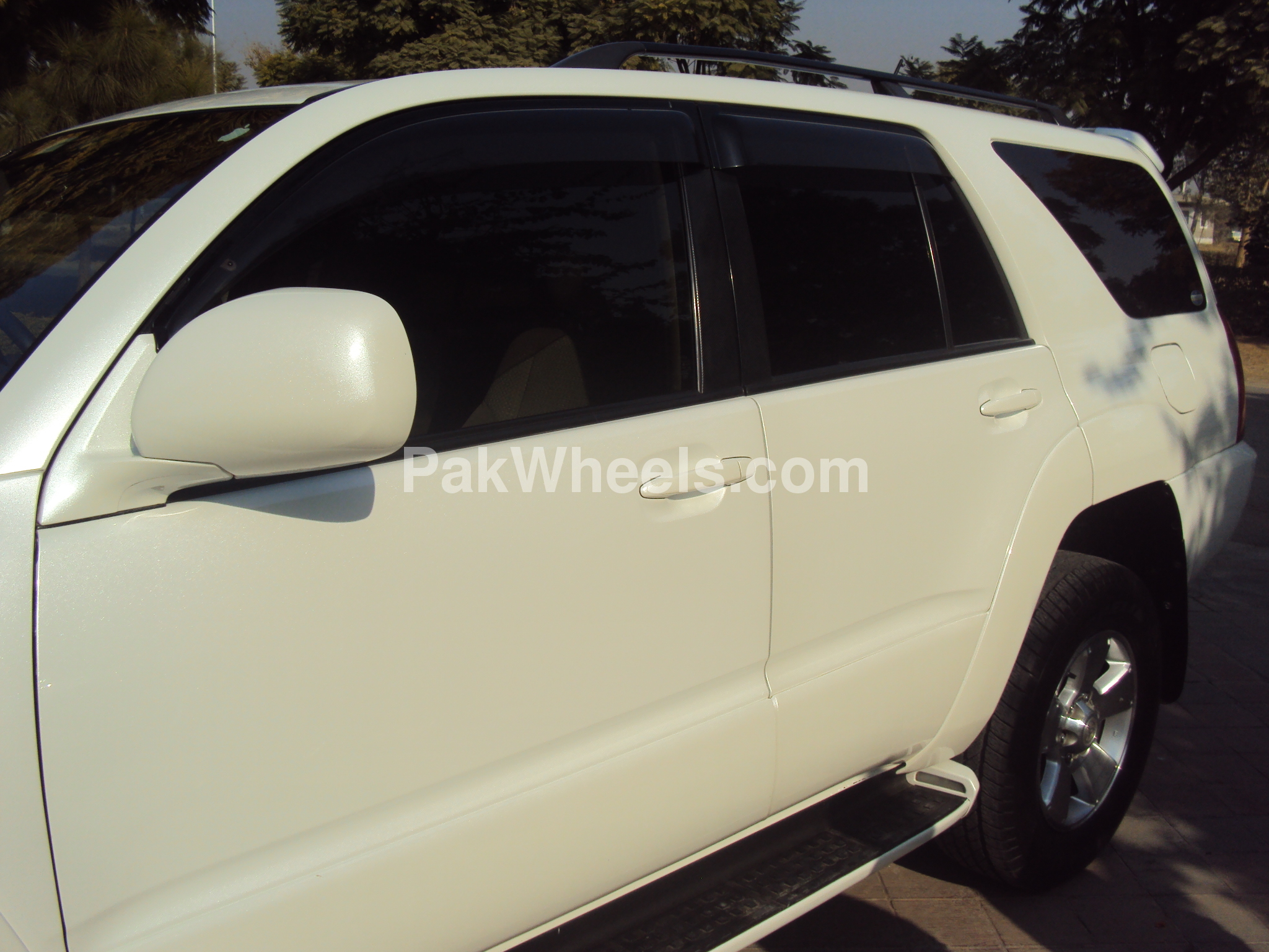 Toyota Hilux 2003 for Sale in Islamabad Image-1
