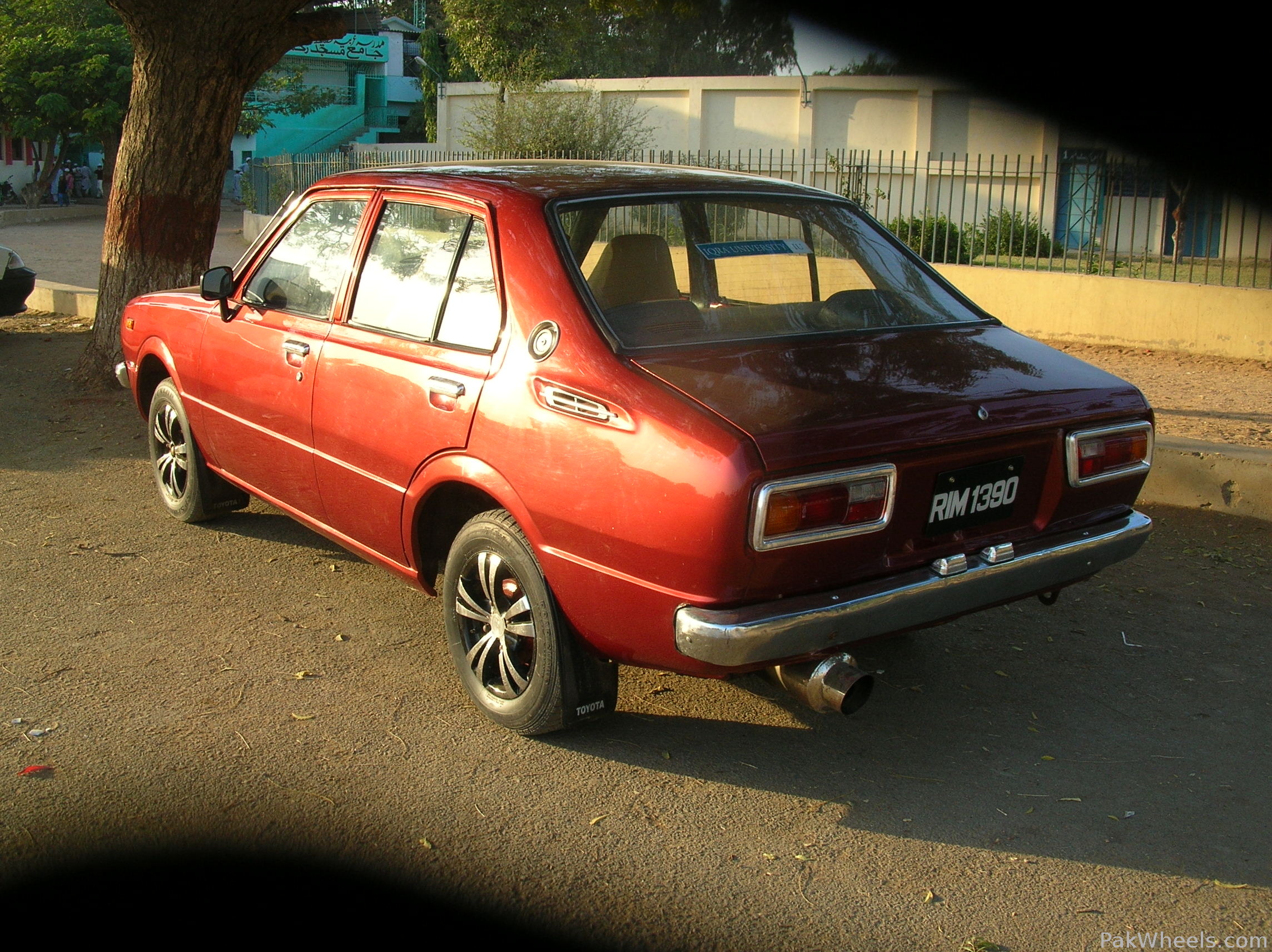 Toyota Corolla - 1976 Devil999 Image-1