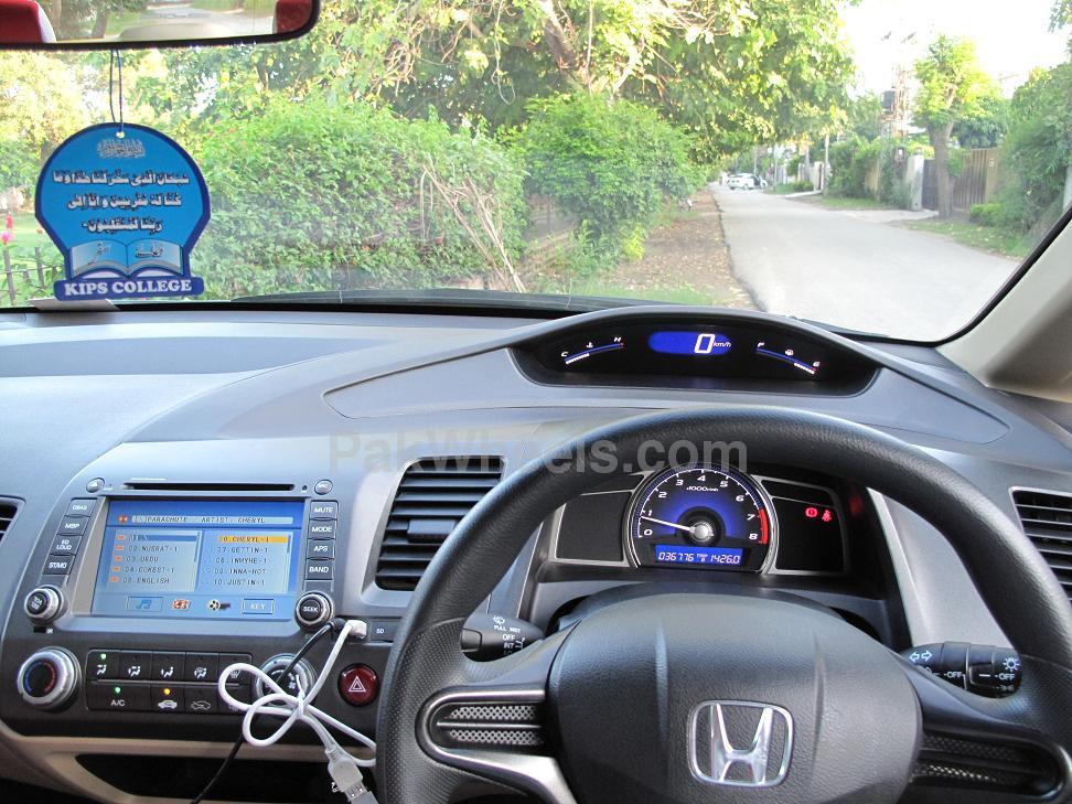 Honda Civic - 2009 Civic Honda Civic - 2009 Civic Image-3