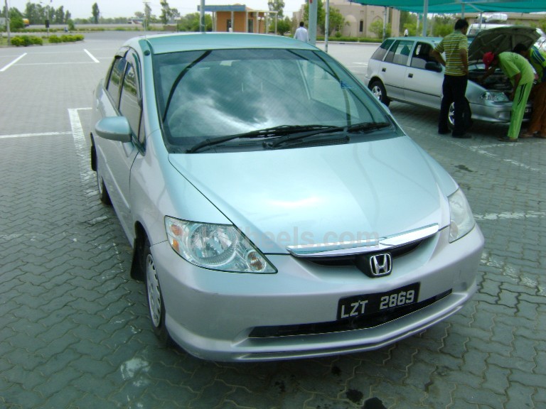 Honda City - 2005 Silvi Image-1