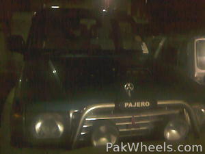 Mitsubishi Pajero - 1996
