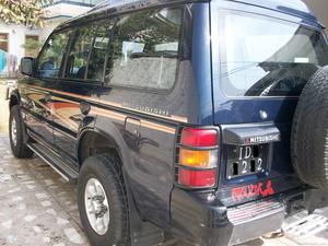 Mitsubishi Pajero - 1995