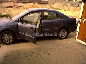 Toyota Corolla - 2002
