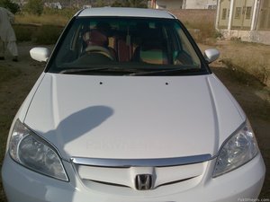 ہونڈا سوک - 2005