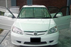 ہونڈا سوک - 2005