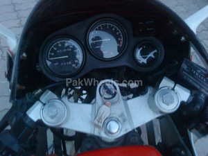 Yamaha FZR 400 - 1991