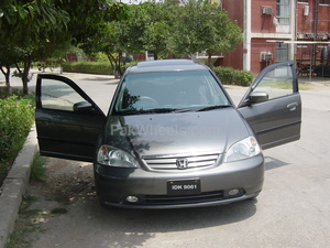 ہونڈا سوک - 2001