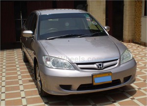 Honda Civic - 2004