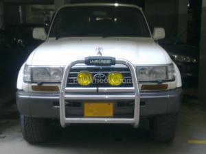 Toyota Land Cruiser - 1993