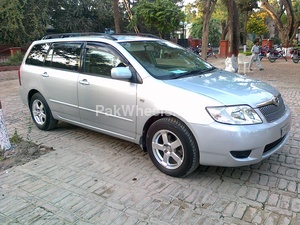Toyota Corolla - 2005