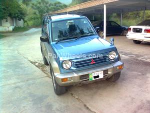 Mitsubishi Pajero - 1997