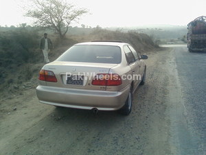 ہونڈا سوک - 2000
