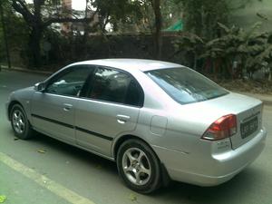 ہونڈا سوک - 2002