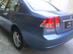 ہونڈا سوک - 2005