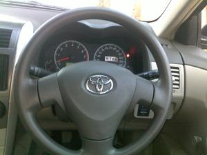 Toyota Corolla - 2010