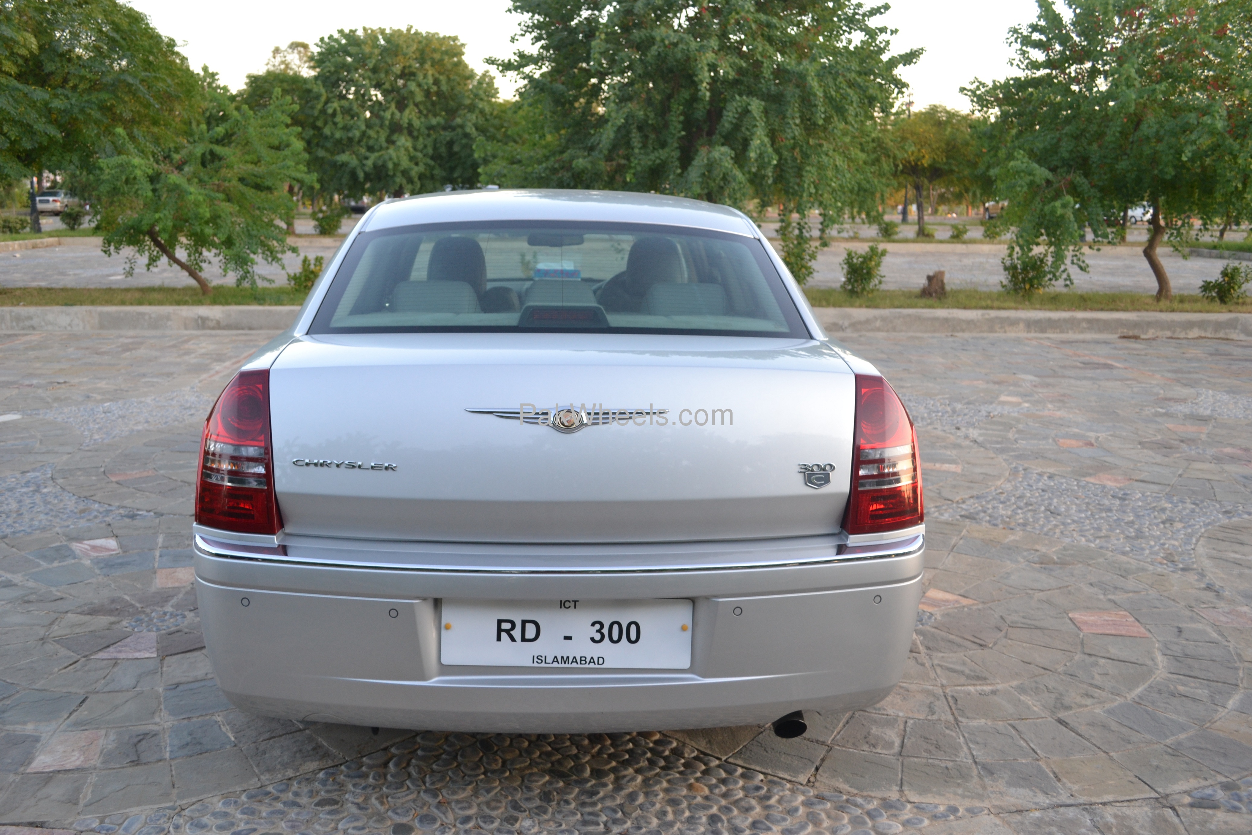 Chrysler 300 C 2006 for Sale in Islamabad Image-1