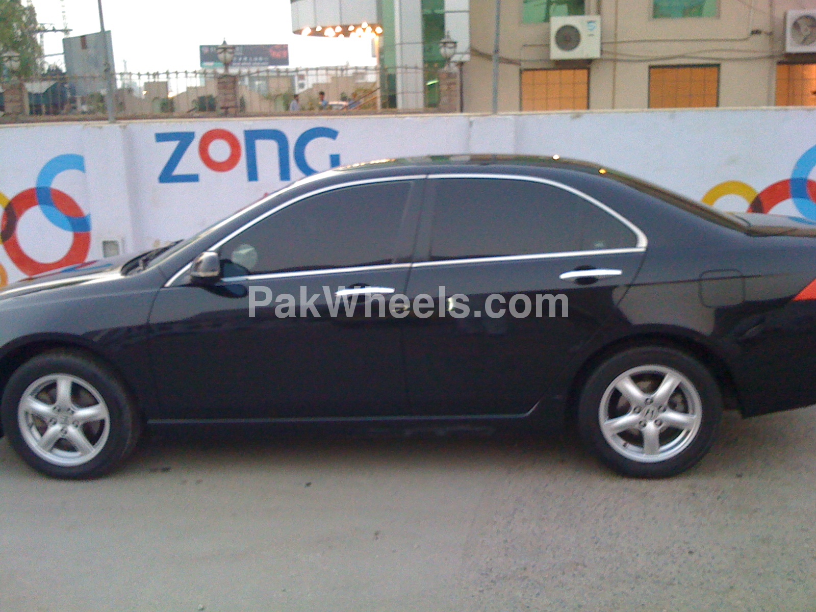 ہونڈا اکارڈ 2005 for Sale in پشاور ہونڈا اکارڈ 2005 for Sale in پشاور Image-6
