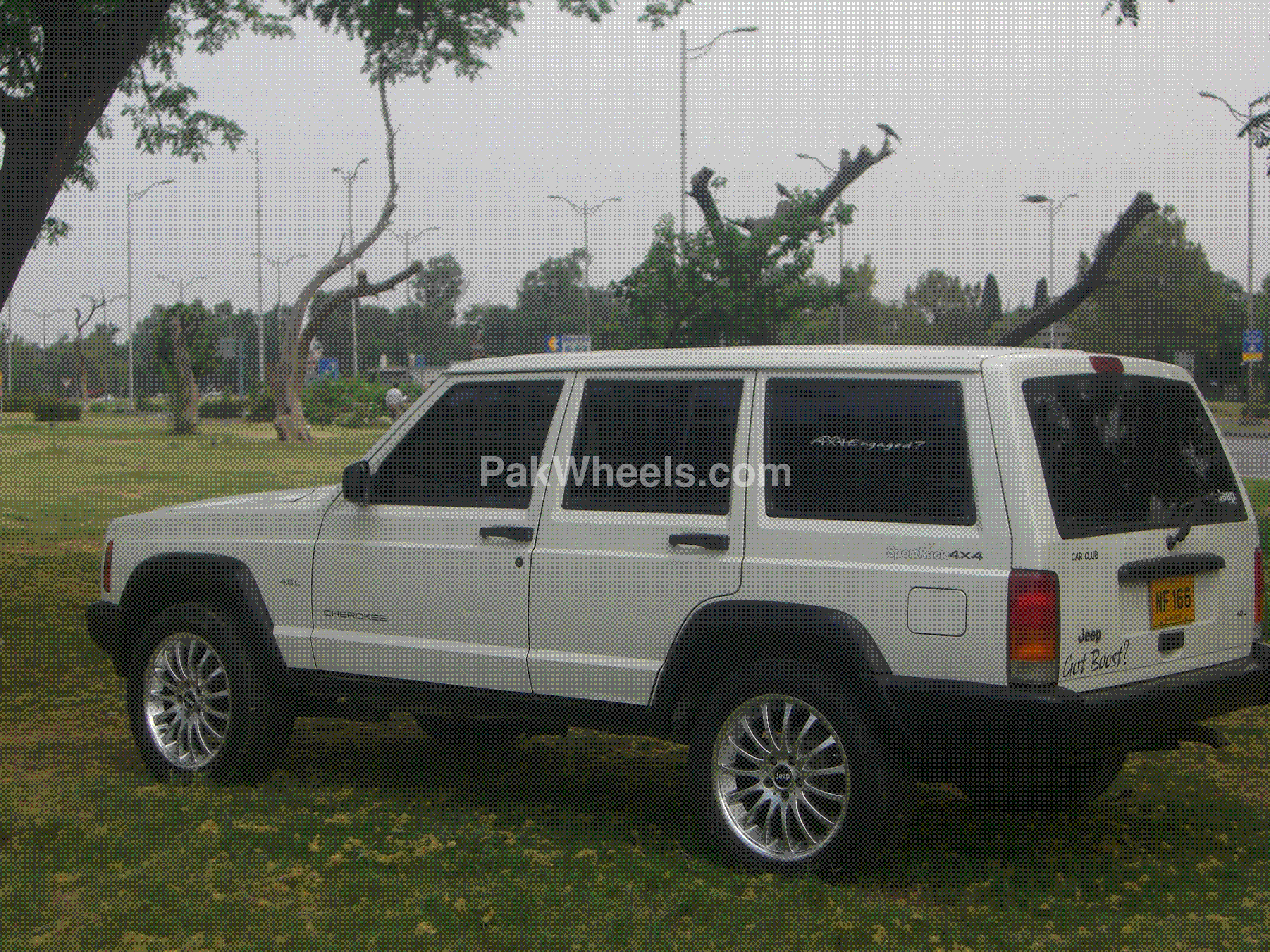 Jeep Cherokee 1997 for Sale in Islamabad Image-1