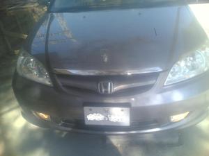Honda Civic - 2004