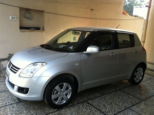 Suzuki Swift - 2011