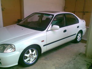 ہونڈا سوک - 2000