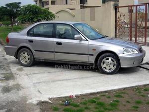 Honda Civic - 2000
