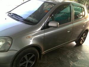 Toyota Vitz - 2002