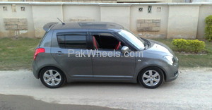 Suzuki Swift - 2010