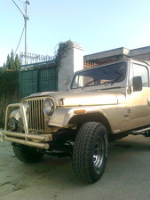 جیپ سی جے 7 - 1982