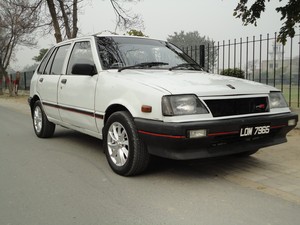 Suzuki Khyber - 1995