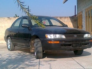 Toyota Corolla - 1998