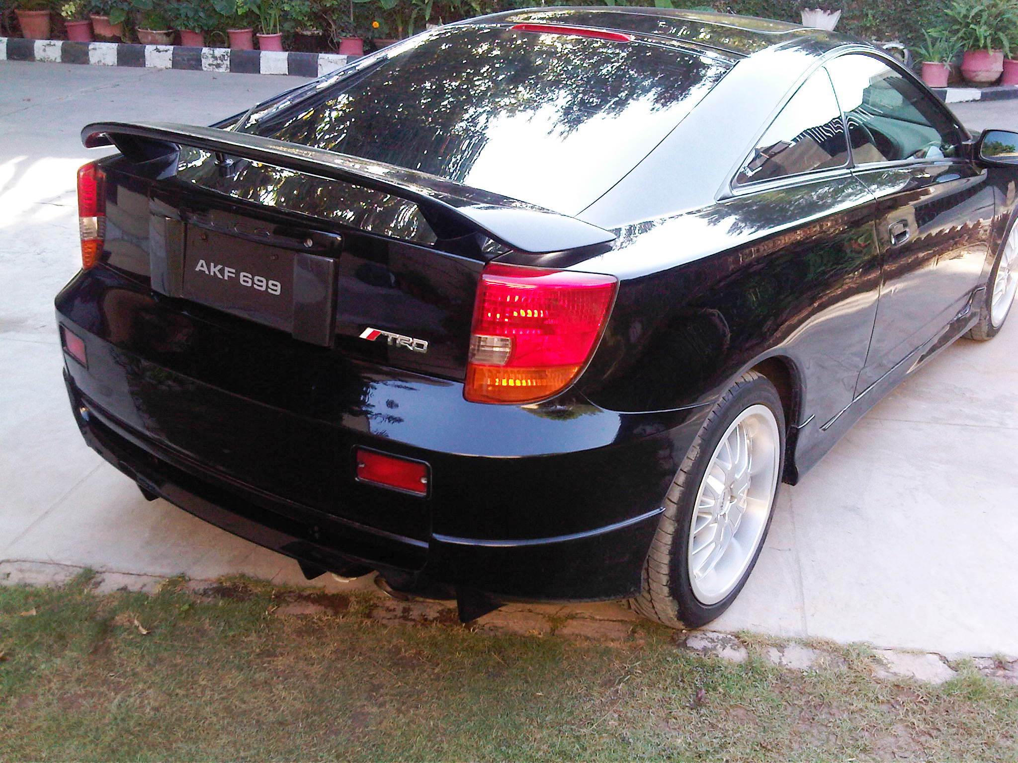 Toyota Celica - 2001 Sleek Car Toyota Celica - 2001 Sleek Car Image-4