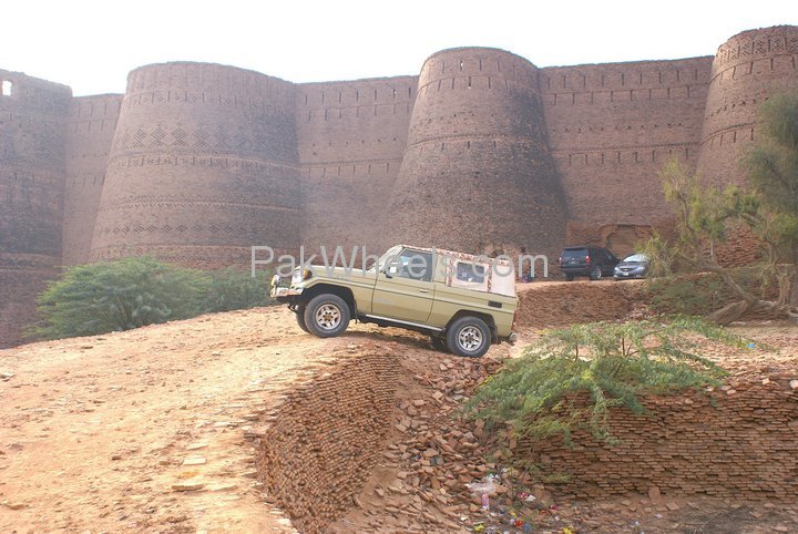 Toyota Land Cruiser - 1987 JAAN Khoso Toyota Land Cruiser - 1987 JAAN Khoso Image-5