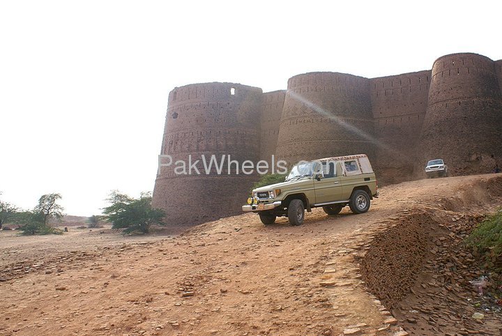 Toyota Land Cruiser - 1987 JAAN Khoso Toyota Land Cruiser - 1987 JAAN Khoso Image-6