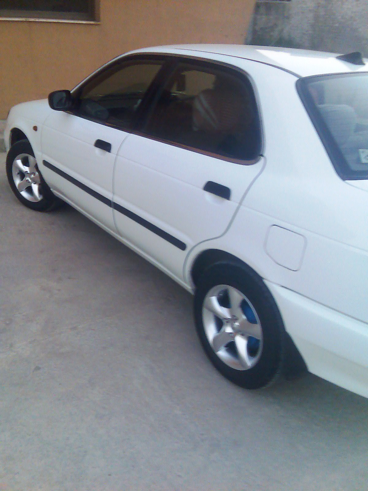 Suzuki Baleno - 2005 Xtremist Suzuki Baleno - 2005 Xtremist Image-2