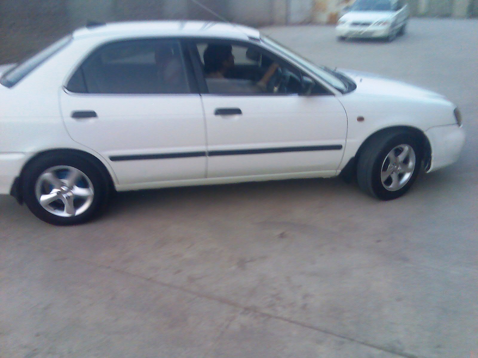 Suzuki Baleno - 2005 Xtremist Suzuki Baleno - 2005 Xtremist Image-6