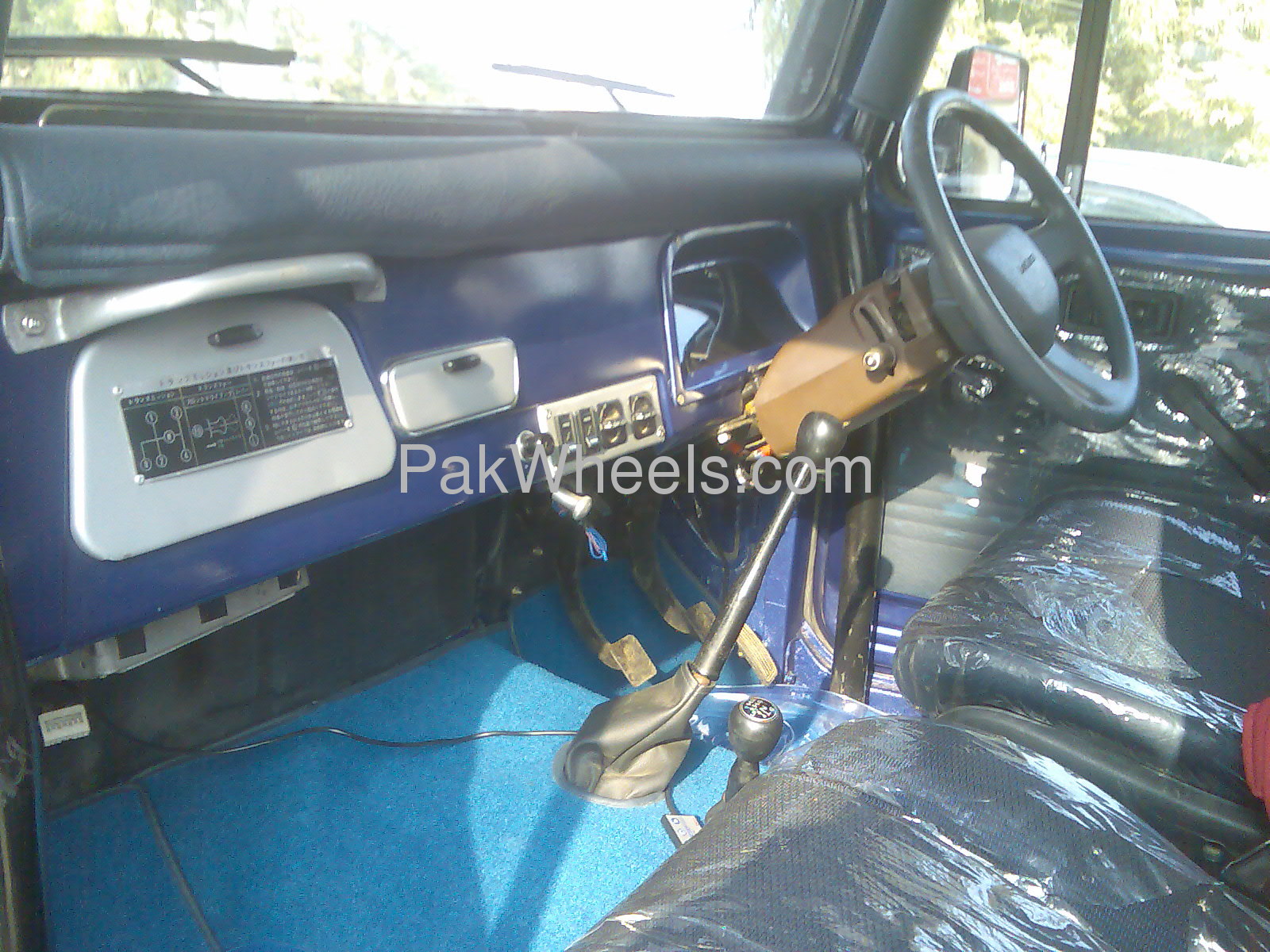 Toyota Land Cruiser - 1972 Blu Toyota Land Cruiser - 1972 Blu Image-4