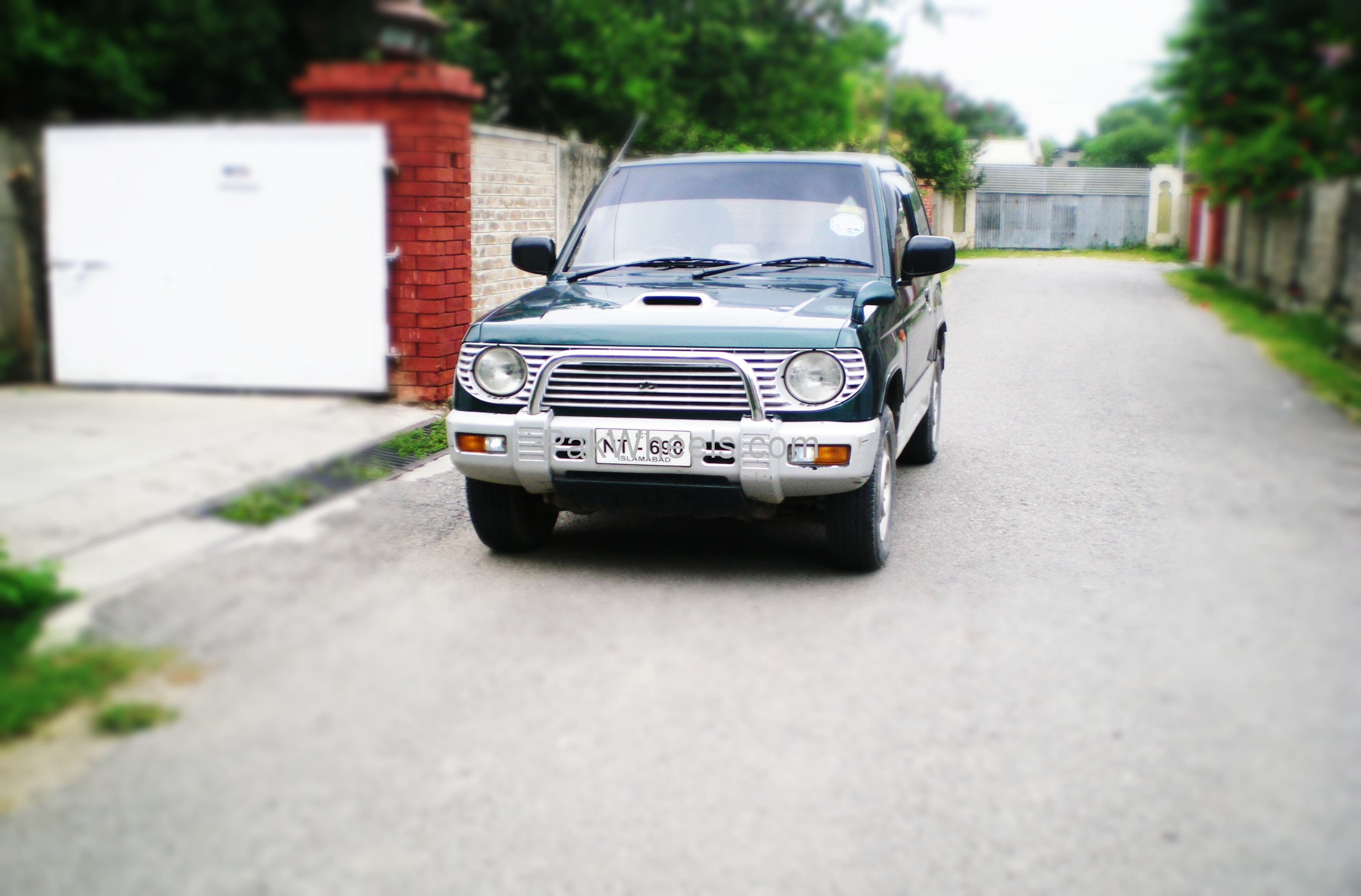 Mitsubishi Pajero Mini - 1995 Pajero Image-1