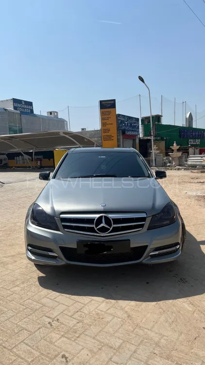 Mercedes Benz C Class 2011 for Sale in Rawalpindi Image-1