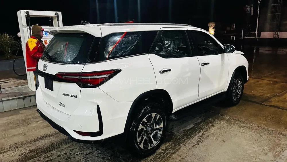 Toyota Fortuner 2022 for Sale in Swabi Image-1